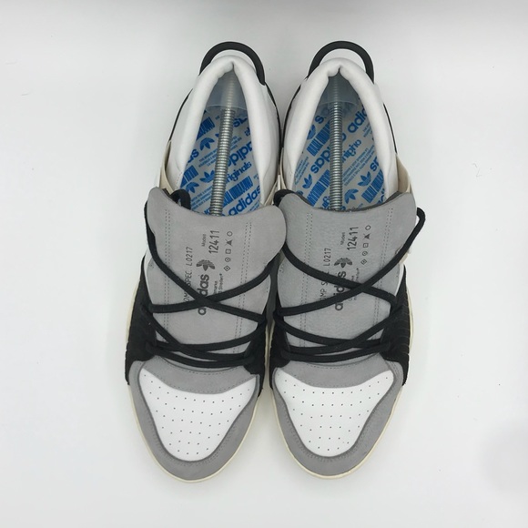 🛑 SOLD 🛑 ADIDAS Alexander Wang x BOOST AW Bball Low Sneaker - Picture 4 of 9